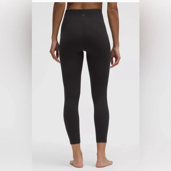 Lululemon InStill High-Rise Tight 25” Black , size 4 - Picture 11 of 13